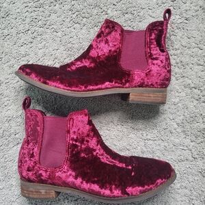 Tom's Women's Pink Shoes
